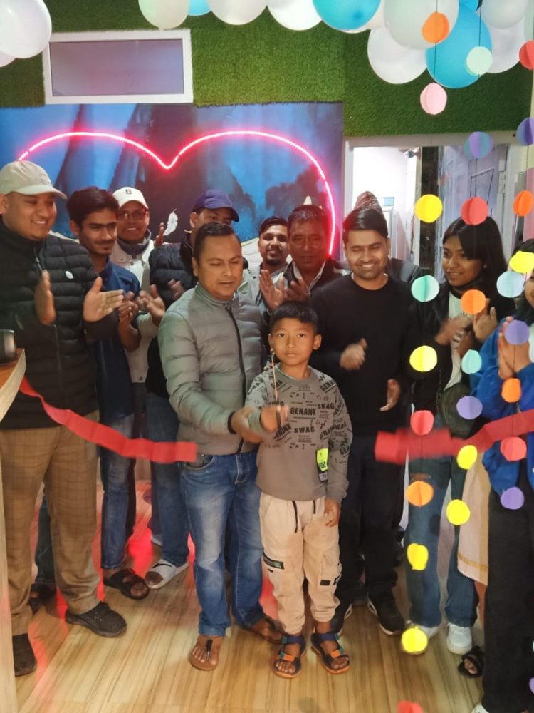 Oppening photoshot-1